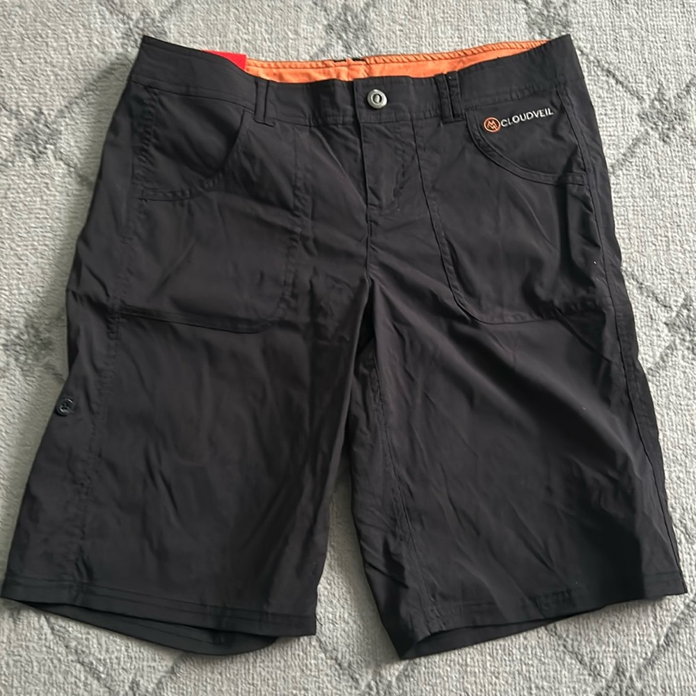 NWT Cloudveil shorts